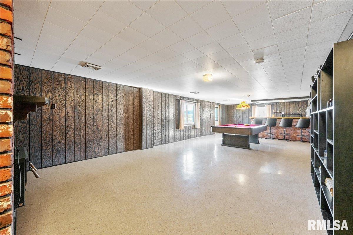 4615 West Nagel Road Peoria, IL 61607 - Photo 18 of 33 Gallery Image 18