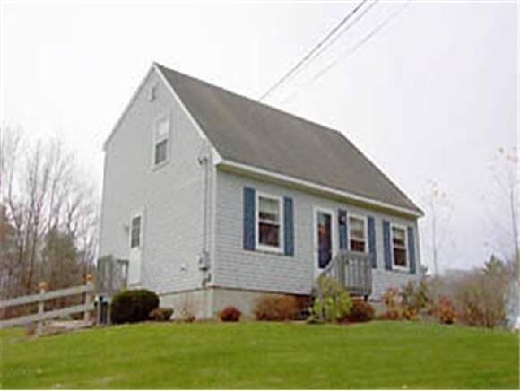 424 Clough Hill Road Loudon, NH 03307 - Photo 1 of 9 Gallery Image 1