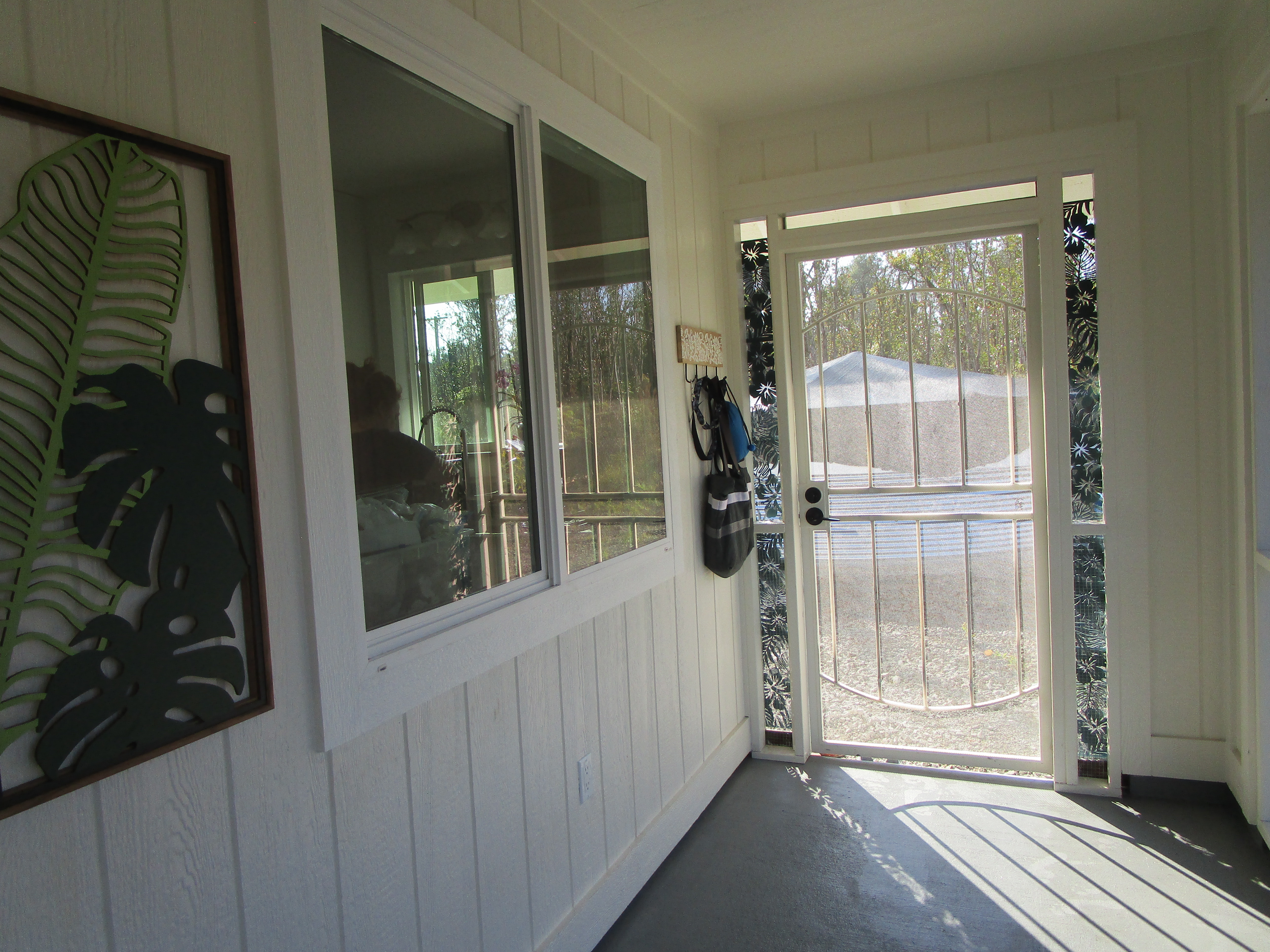 1 Kokokahi Road Mountain View, HI 96771 - Photo 18 of 27 a view of a balcony from a hallway