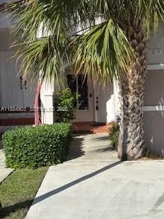 $3,000 | 10171 Southwest 154th Cir Court, Unit 1045, Miami, FL 33196