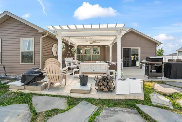 $360,000 | 773 Sycamore Street, Decatur, IN 46733