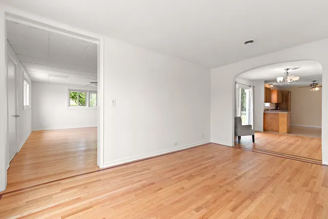 a view of empty room