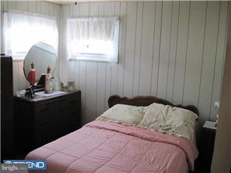 221 Hoffman Road Ridley Park, PA 19078 - Photo 8 of 11 Gallery Image 8
