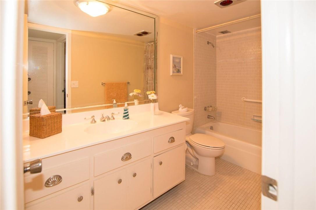303 North Riverside Drive, Unit 206 Pompano Beach, FL 33062 - Photo 15 of 18 Photo 15