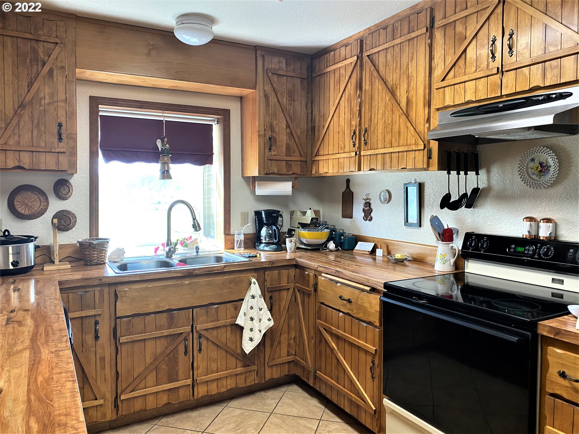 901 Plat B Road Sutherlin, OR 97479 - Photo 15 of 32