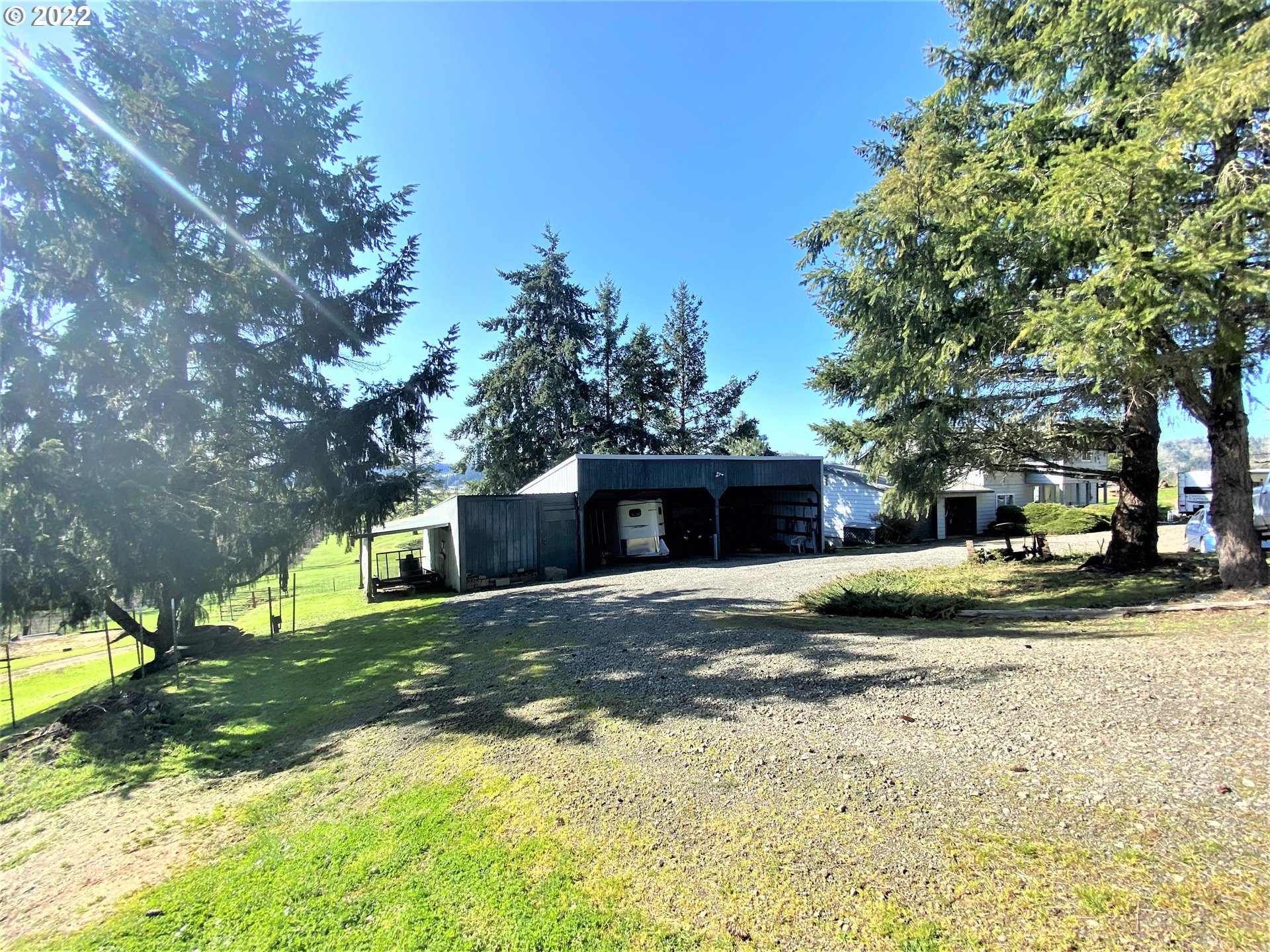 901 Plat B Road Sutherlin, OR 97479 - Photo 18 of 32