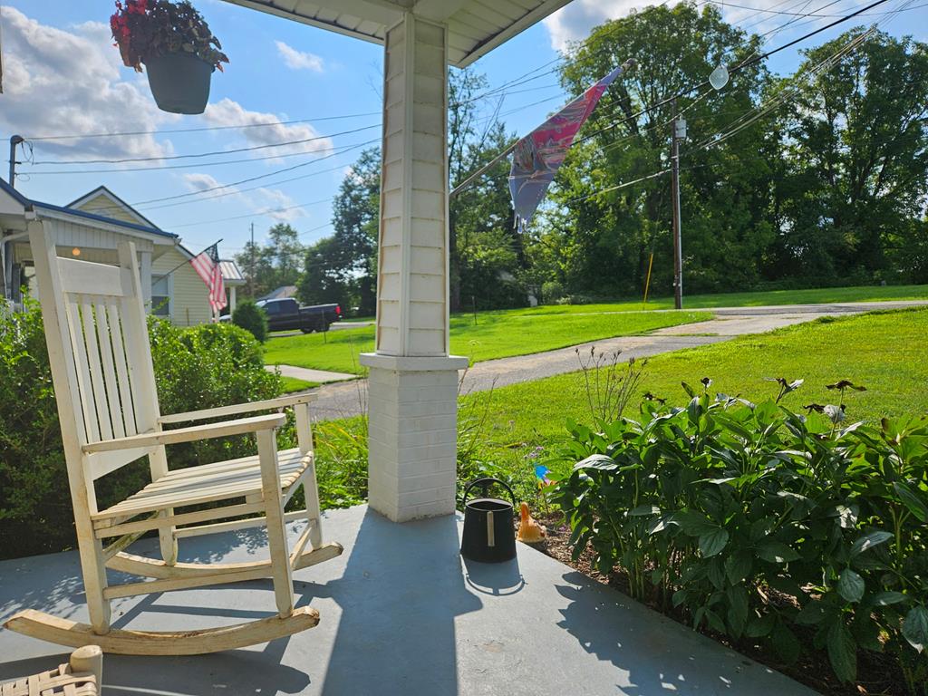 2343 Austinville Road Austinville, VA 24312 - Photo 2 of 37 Gallery Image 2