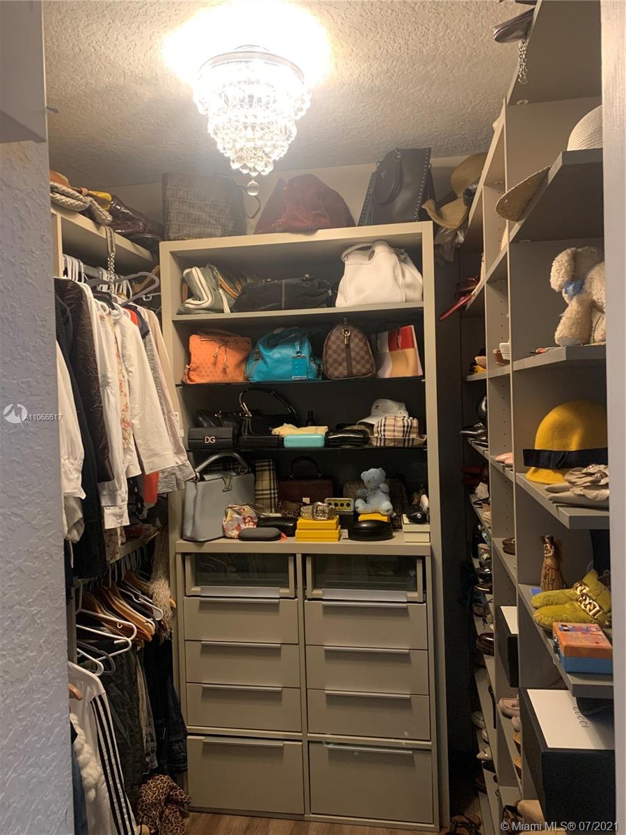 2635 Rampart Way North Hollywood, FL 33026 - Photo 11 of 17