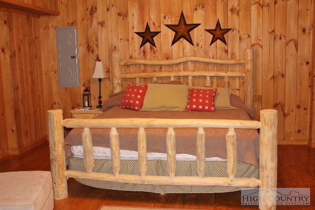 1631 Homestead Road Todd, NC 28684 - Photo 6 of 16 Gallery Image 6
