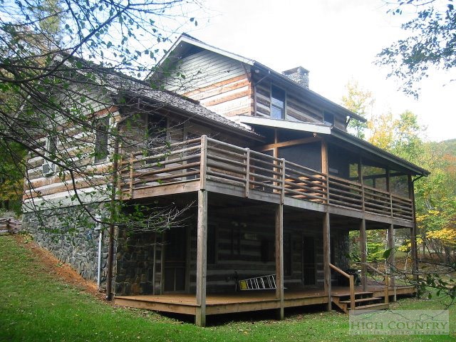 1631 Homestead Road Todd, NC 28684 - Photo 7 of 16 Gallery Image 7