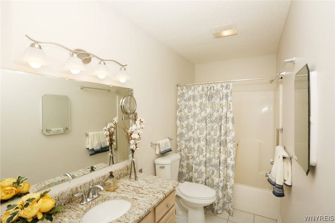 4100 Stonegate Lane Amherst, NY 14221 - Photo 30 of 37