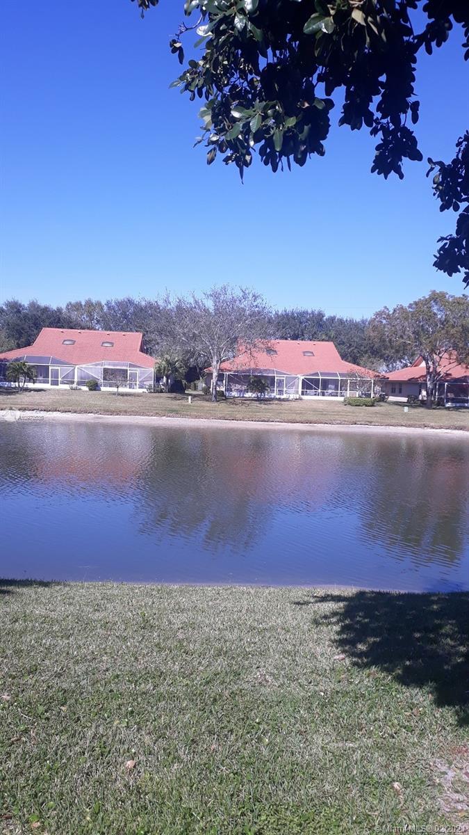 7685 Springwater Place, Unit 201 Boynton Beach, FL 33437 - Photo 4 of 20