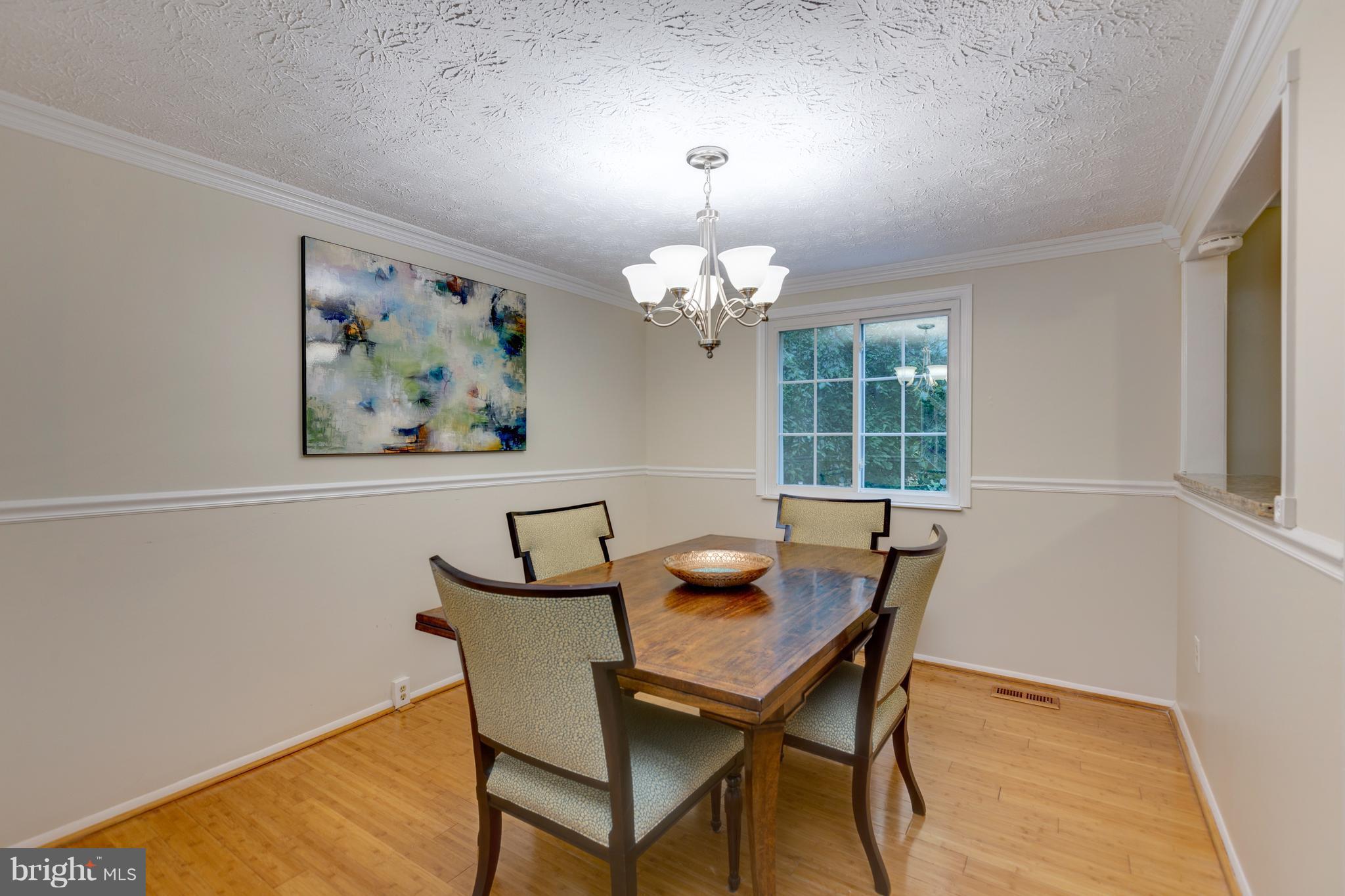 1660 Barnstead Drive Reston, VA 20194 - Photo 3 of 23 Dining Room