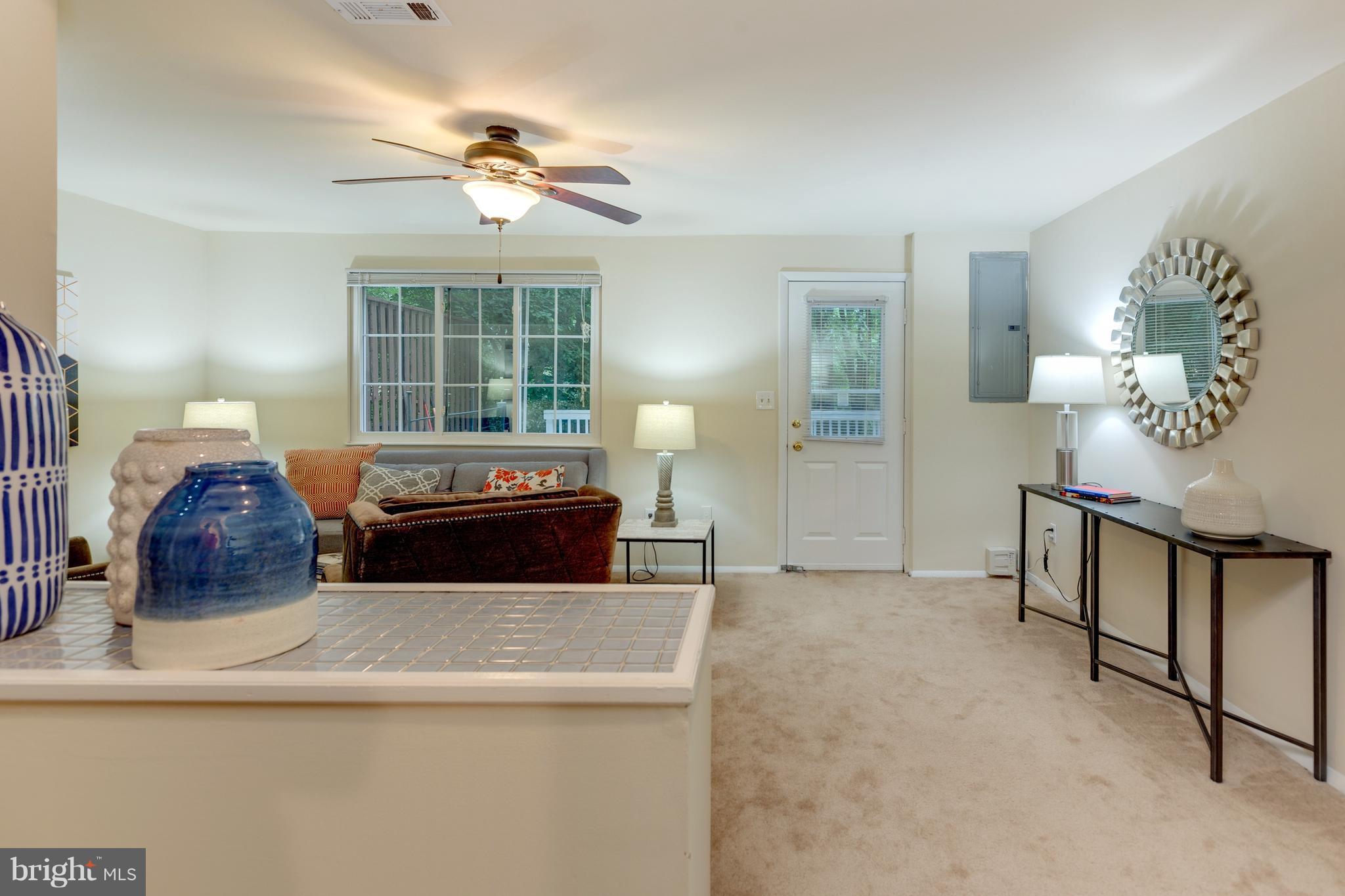 1660 Barnstead Drive Reston, VA 20194 - Photo 10 of 23 Interior (General)