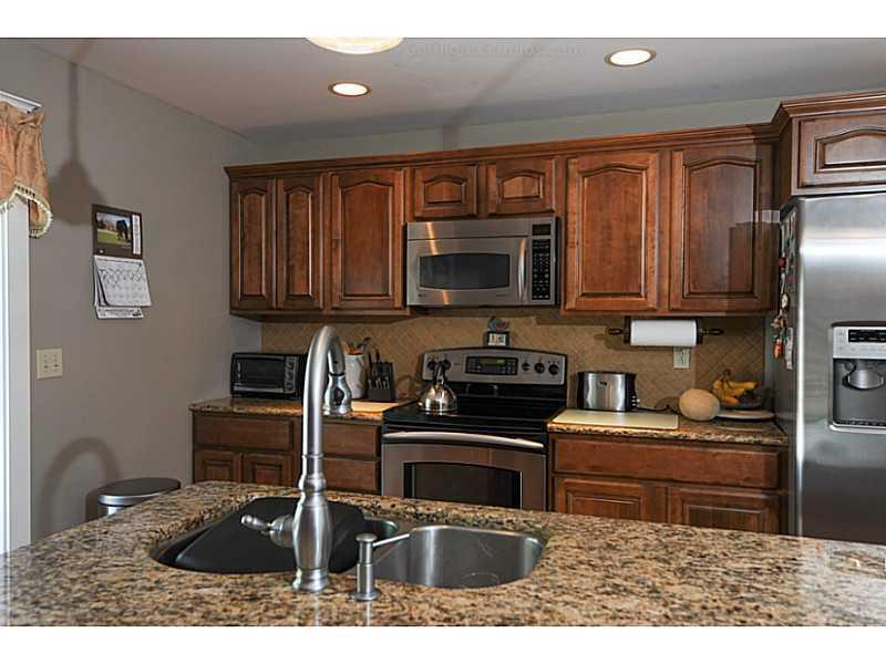 168 Carding Machine Road Bowdoinham, ME 04008 - Photo 22 of 32 Kitchen.