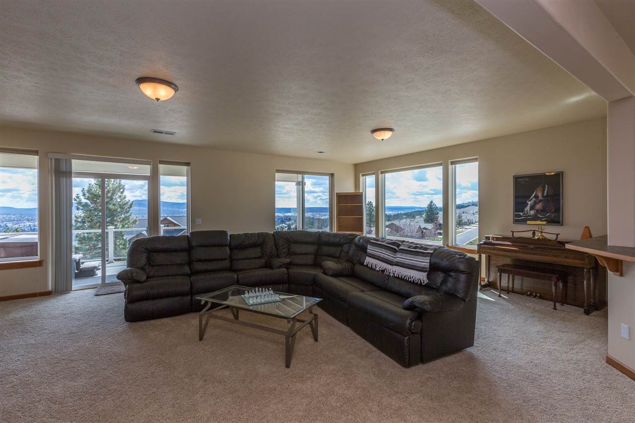 5903 Vista Ridge Lane Spokane, WA 99217 - Photo 16 of 20 Gallery Image 16