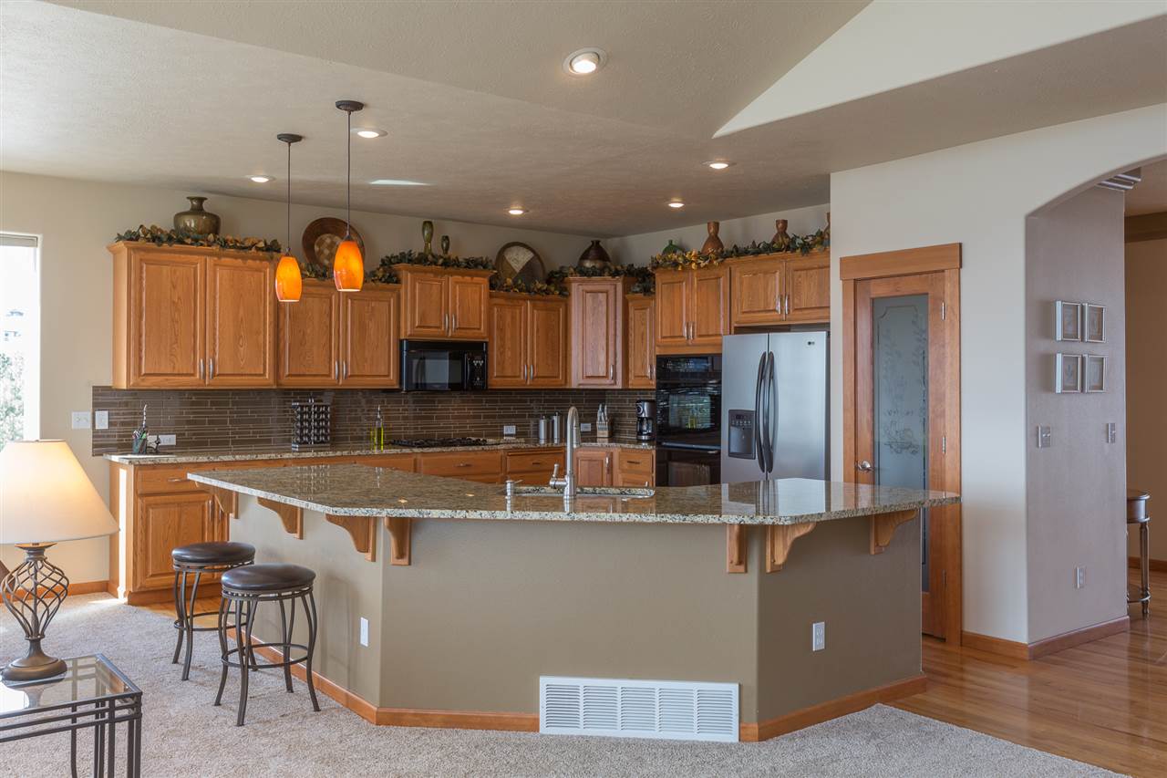 5903 Vista Ridge Lane Spokane, WA 99217 - Photo 9 of 20 Gallery Image 9