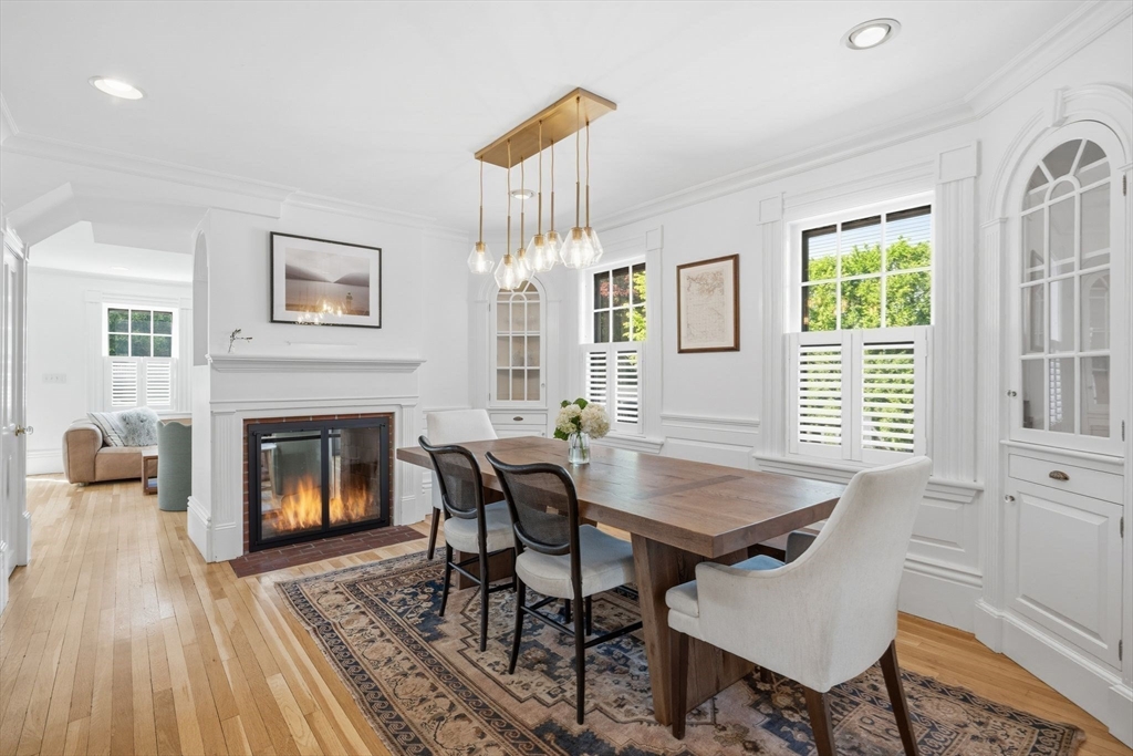 31 Elm Street Marblehead, MA 01945 - Photo 13 of 39
