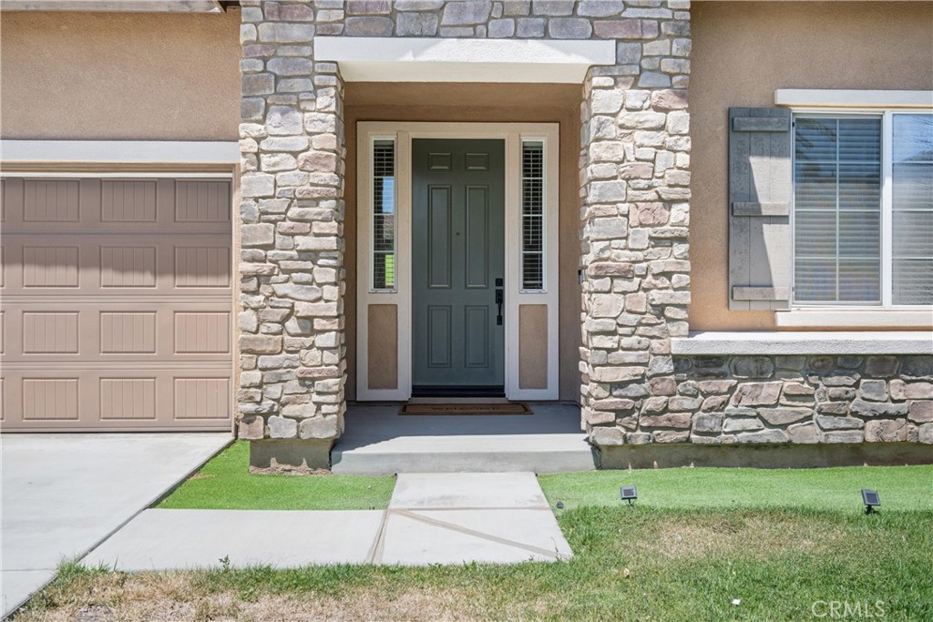 12221 Dewar Drive Riverside, CA 92505 - Photo 6 of 54