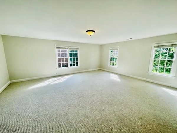 $3,400 | 104 Castleton Place, Jamestown, NC 27282