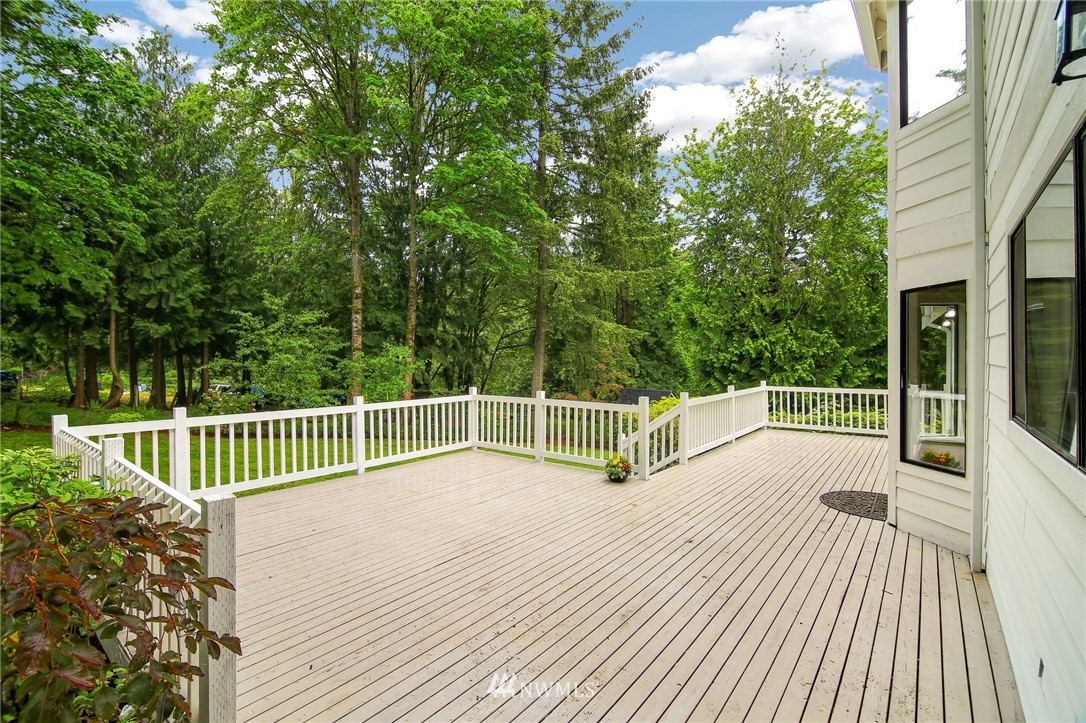 28505 Northeast Tolt Hill Road Carnation, WA 98014 - Photo 4 of 25 a view of balcony with wooden floor and fence