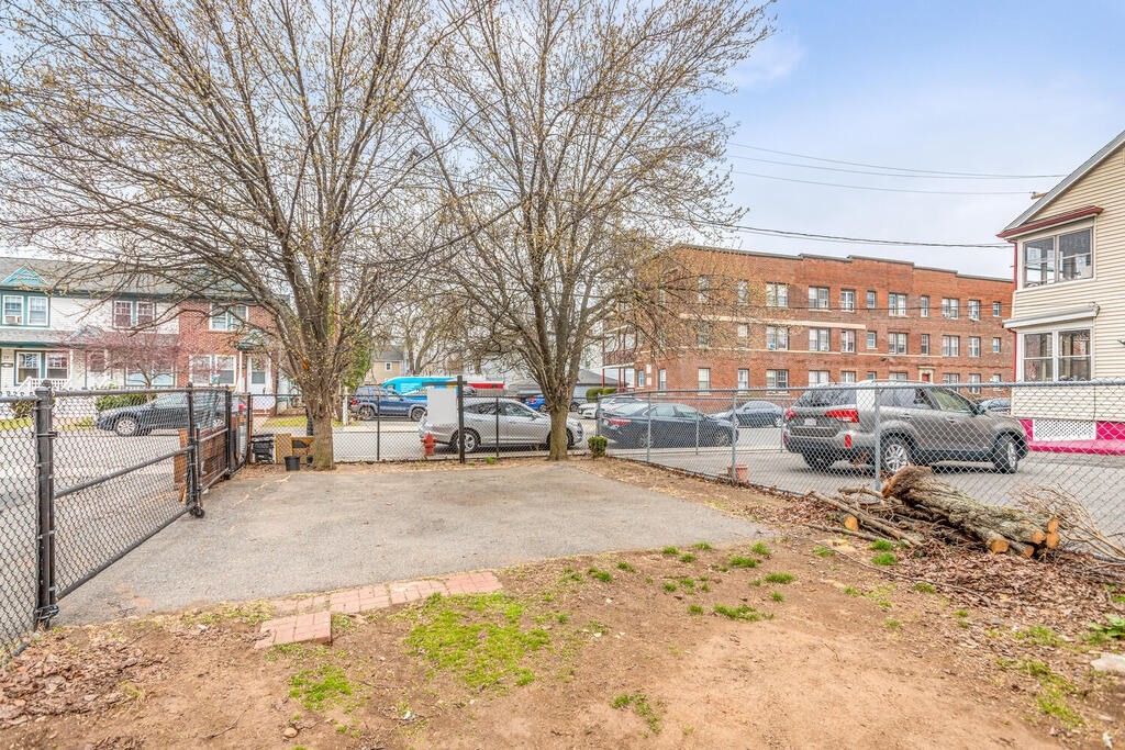 4 Warren Street Lynn, MA 01902 - Photo 13 of 15