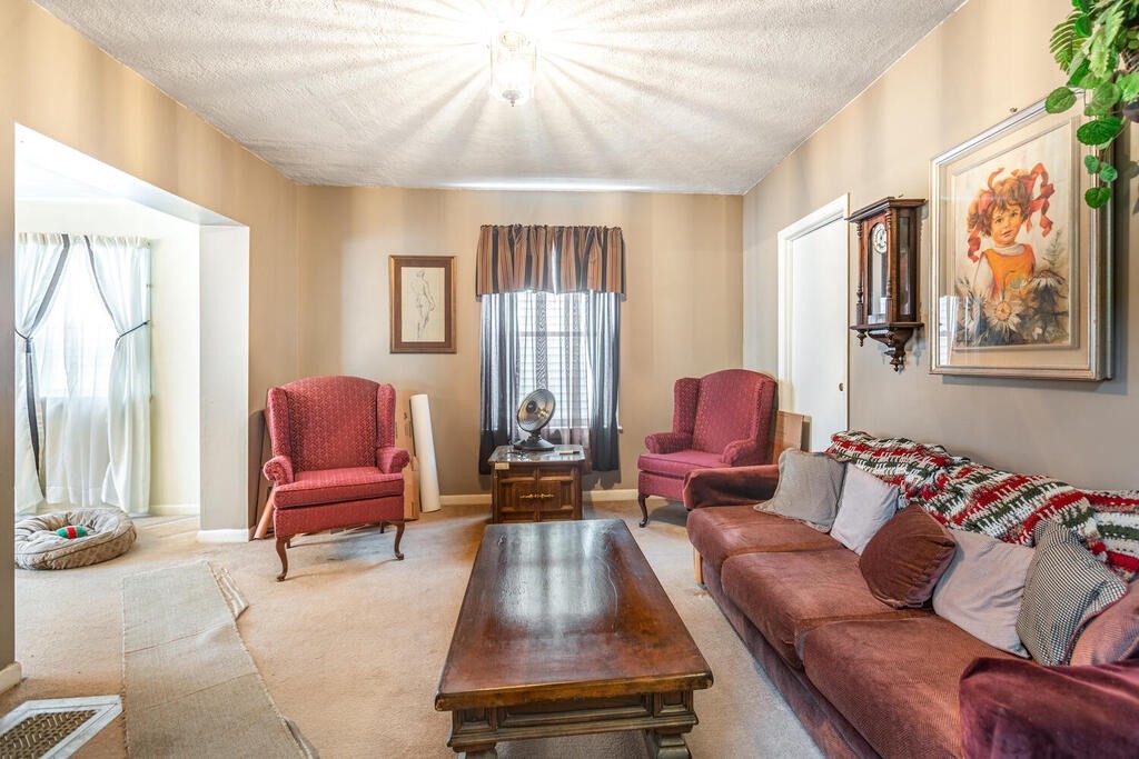 4 Warren Street Lynn, MA 01902 - Photo 2 of 15