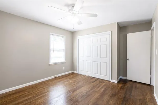 $2,300 | 1517 Gaylor Circle Southeast, Smyrna, GA 30082