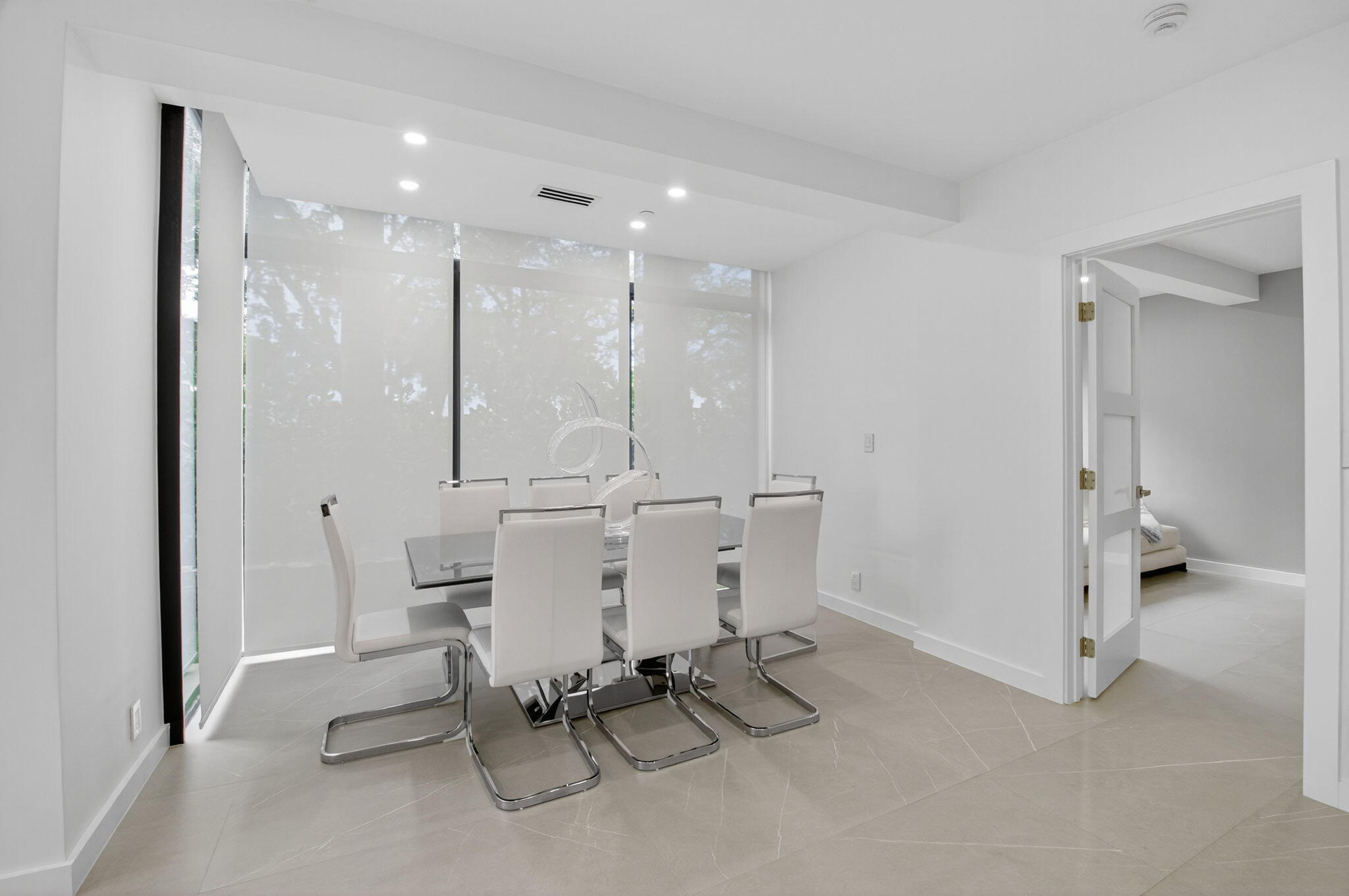 7847 Lakeside Boulevard, Unit 1014 Boca Raton, FL 33434 - Photo 15 of 53 a view of a room with gym equipment