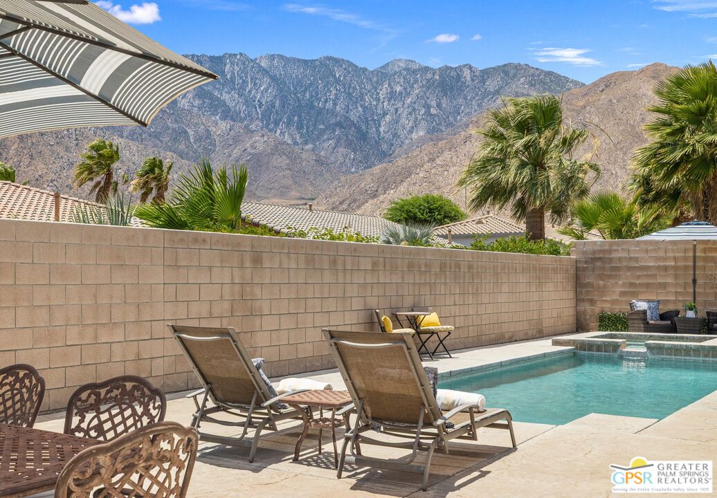827 Alta Ridge Palm Springs, CA 92262 - Photo 35 of 37