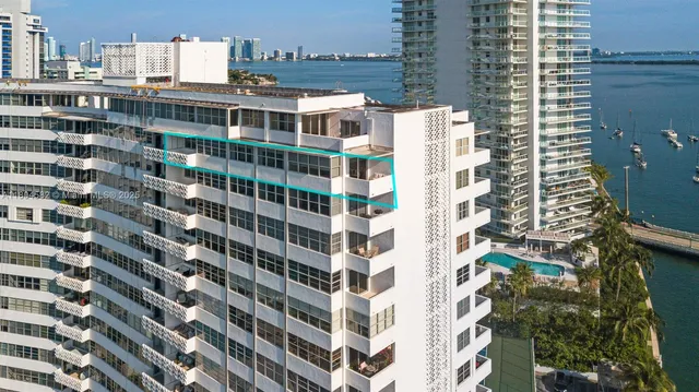 $8,200 | 20 Island Avenue, Unit 1509, Miami Beach, FL 33139