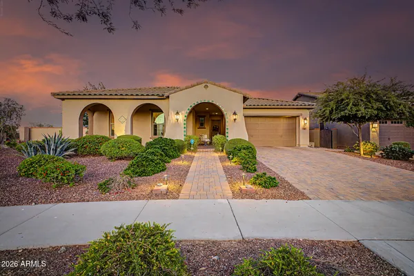 $749,999 | 2261 North Beverly Place, Buckeye, AZ 85396