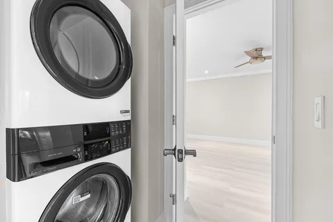 $199,900 | 18 Stratford Drive East, Unit F, Boynton Beach, FL 33436