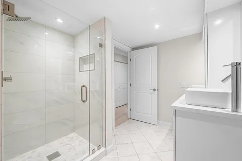 $199,900 | 18 Stratford Drive East, Unit F, Boynton Beach, FL 33436