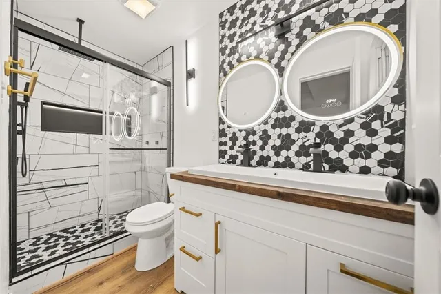 $425,000 | 6213 Terrydale Street, Merriam, KS 66202