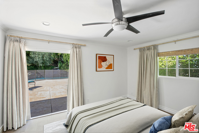 16636 Calneva Drive Encino, CA 91436 - Photo 13 of 18