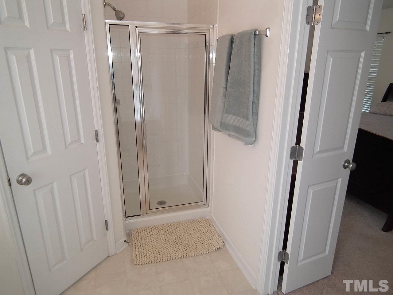 8432 Whisper Ridge Place Raleigh, NC 27613 - Photo 12 of 19