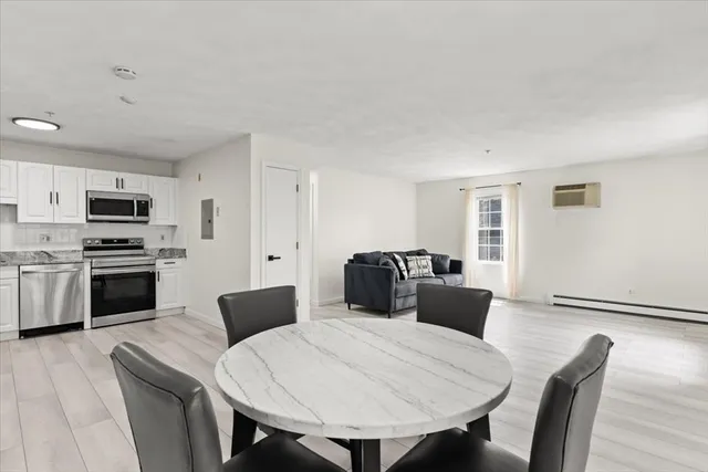 $389,000 | 84 Cocasset Street, Unit A6, Foxboro, MA 02035