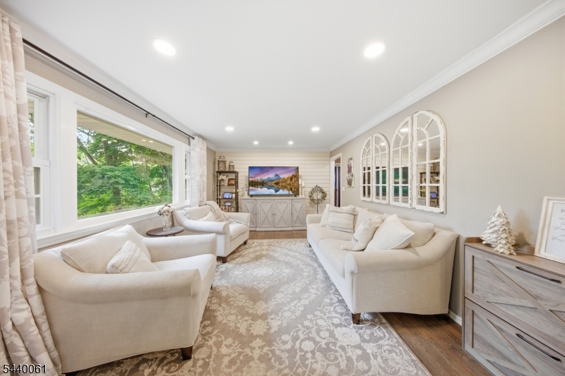 5 Arrowhead Trail Sparta, NJ 07871 - Photo 6 of 24