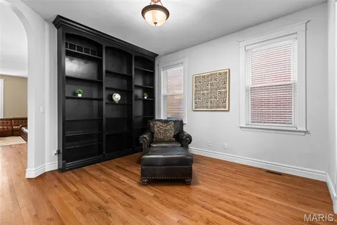 $430,000 | 3923 McRee Avenue, St. Louis, MO 63110