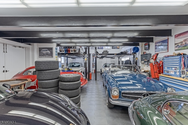 109 Mosle Road Far Hills, NJ 07931 - Photo 16 of 19