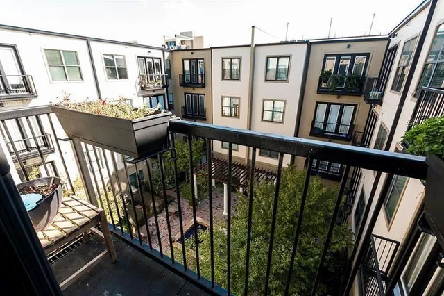 a view of a tennis court