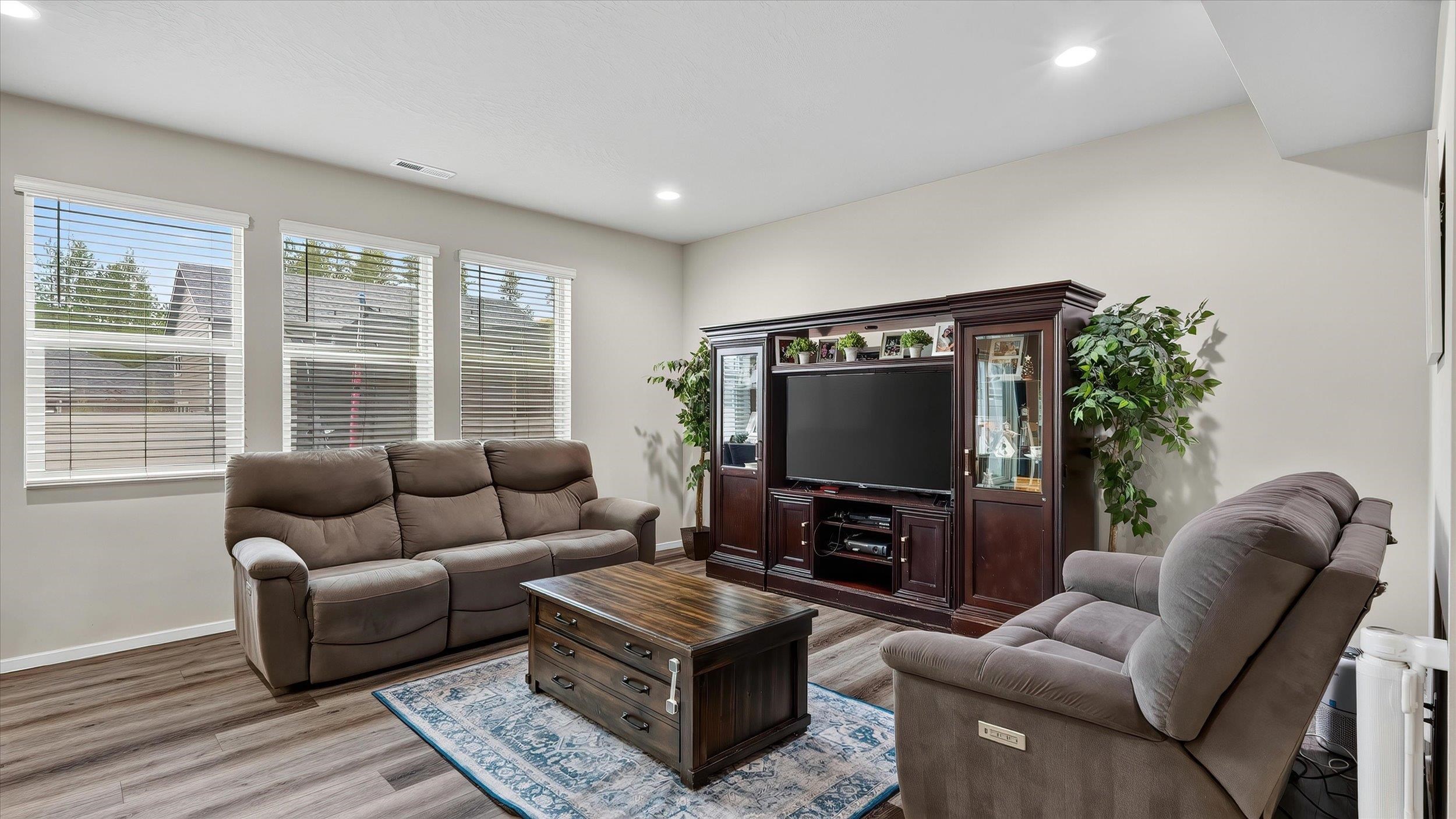 1213 East Silver Pine Road Colbert, WA 99005 - Photo 6 of 30