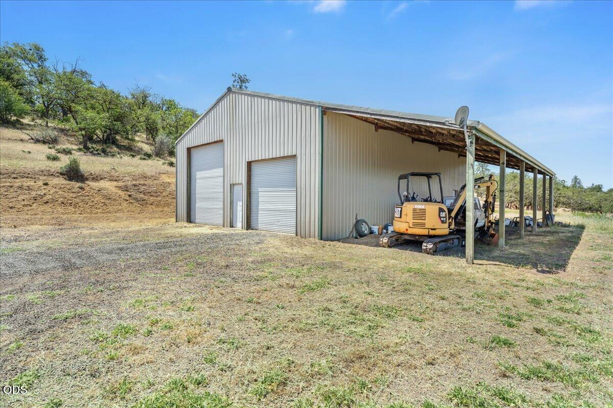 1712 Stevens Road Eagle Point, OR 97524 - Photo 52 of 63