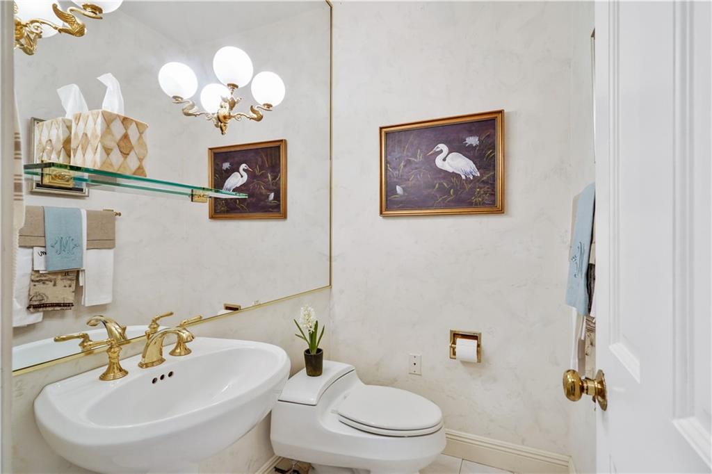 291 Garden Road River Ridge, LA 70123 - Photo 17 of 40