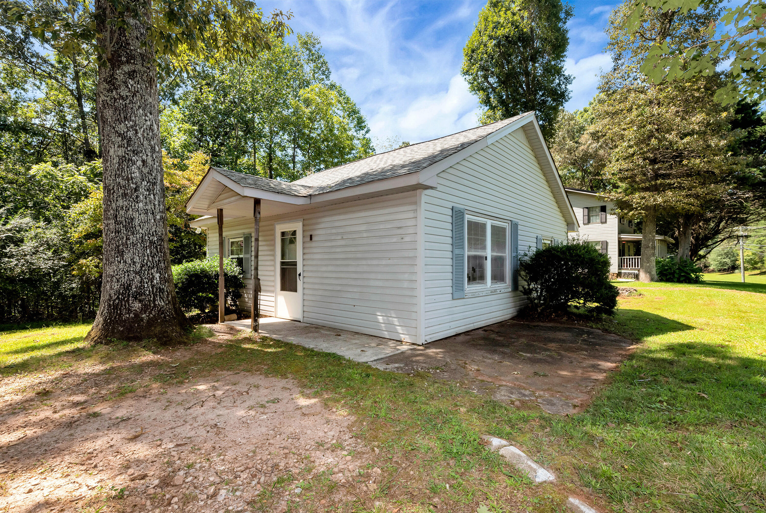 303 Jennys Cove Road Cleveland, GA 30528 - Photo 32 of 57 SP1_7397