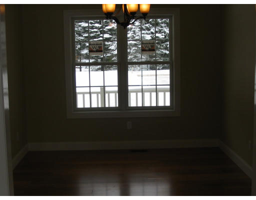 6 Pequot Road Southampton, MA 01073 - Photo 8 of 18