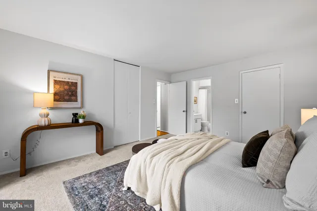 $197,990 | 327 Homeland Southway, Unit 3B, Baltimore, MD 21212