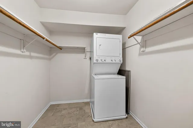 $197,990 | 327 Homeland Southway, Unit 3B, Baltimore, MD 21212