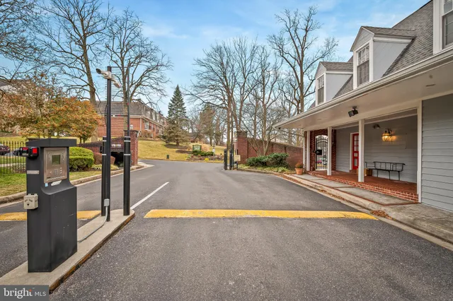 $197,990 | 327 Homeland Southway, Unit 3B, Baltimore, MD 21212